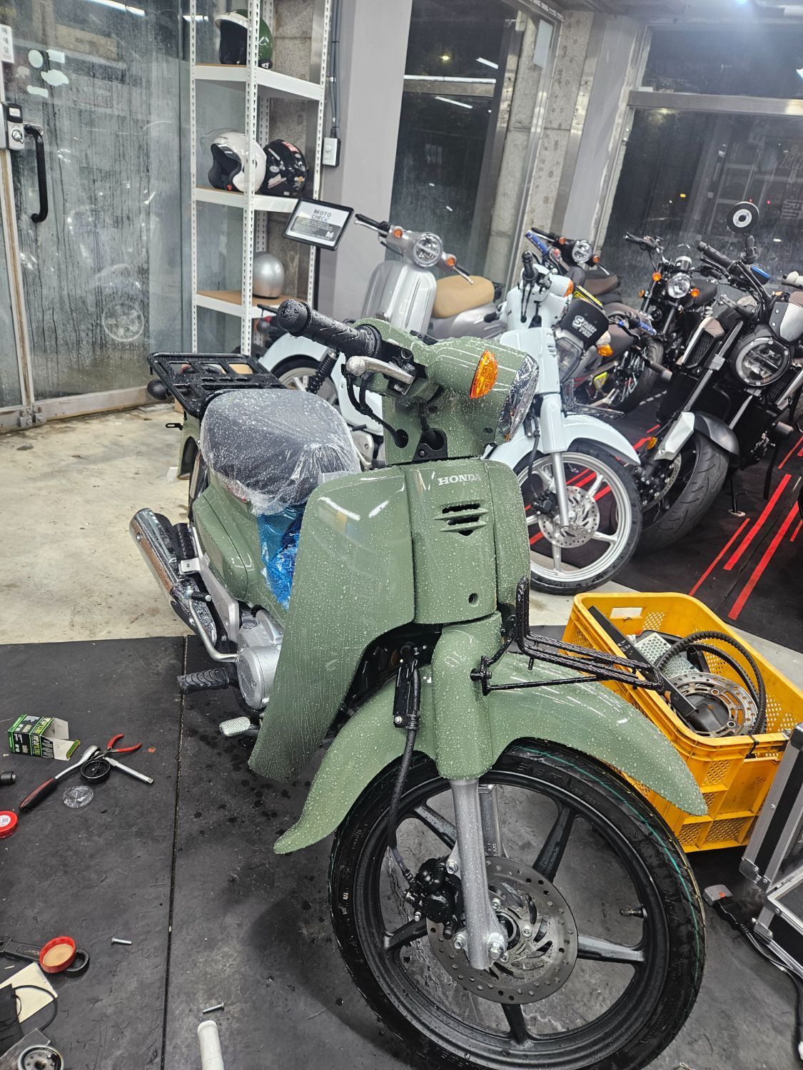 혼다 슈퍼 커브 110 thumb 2