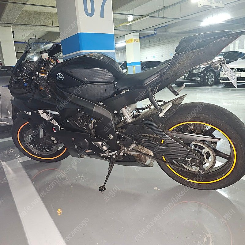 야마하 YZF R6 more