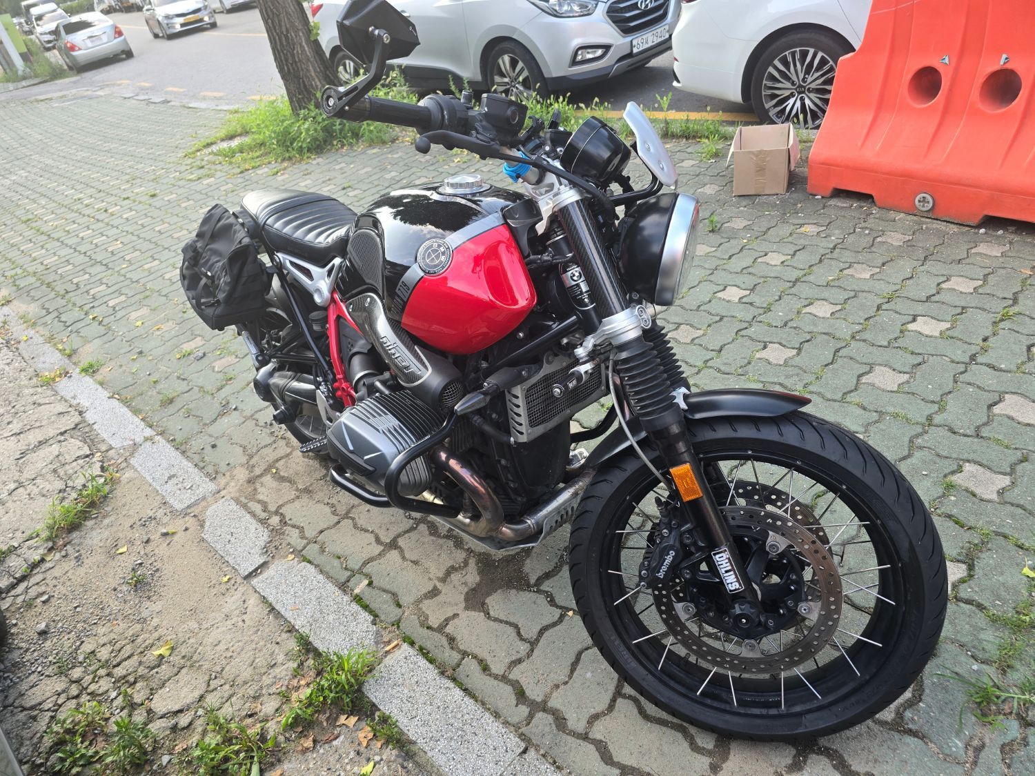 BMW R nine T 스크램블러 more