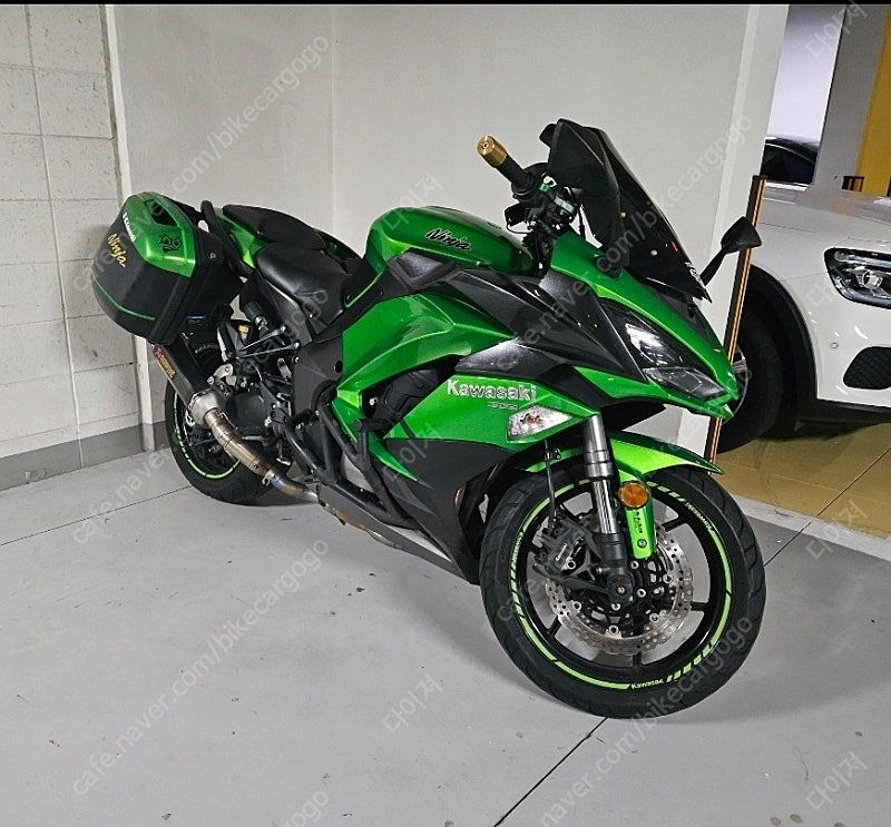 가와사키 Z 1000 SX more