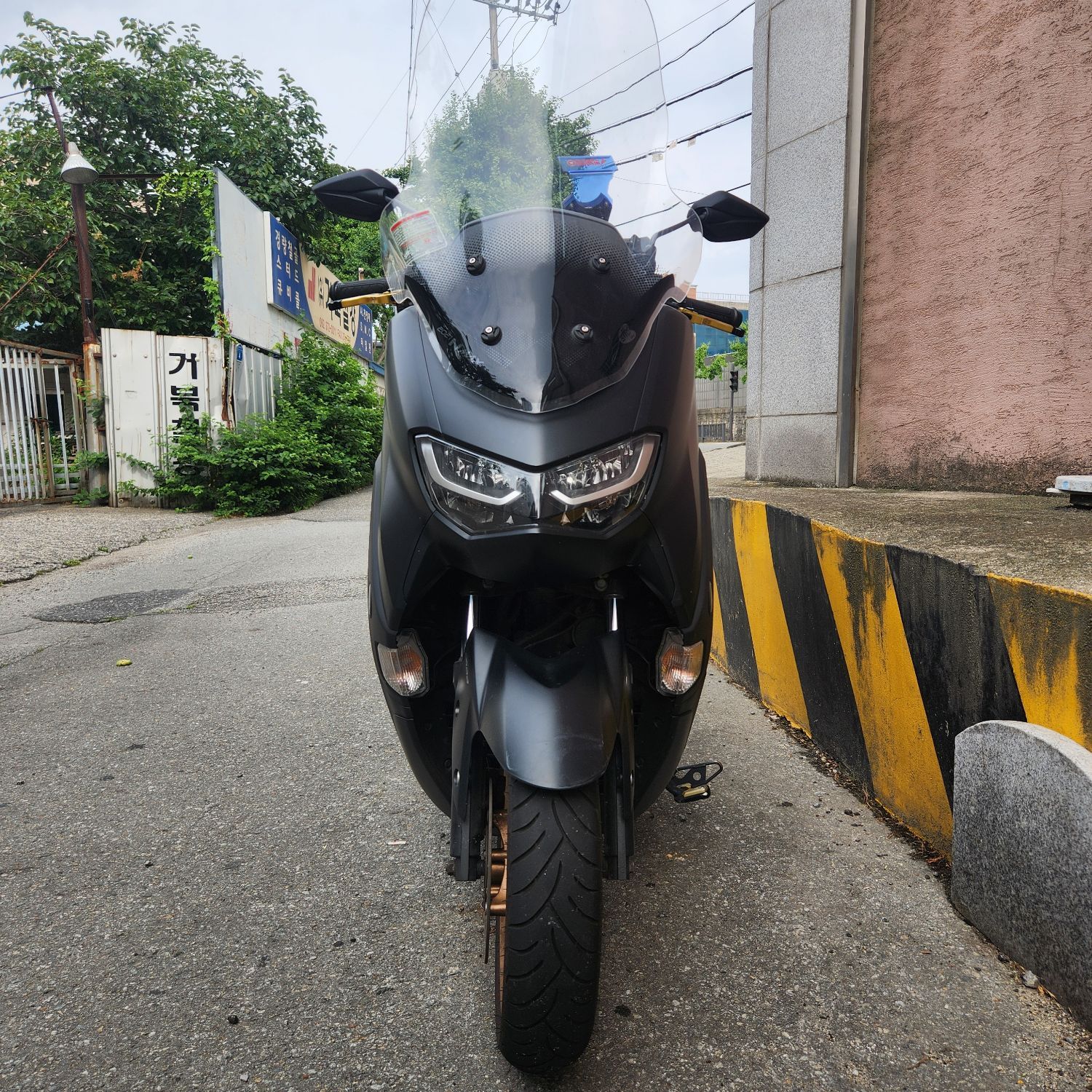 야마하 NMAX 125 thumb 2