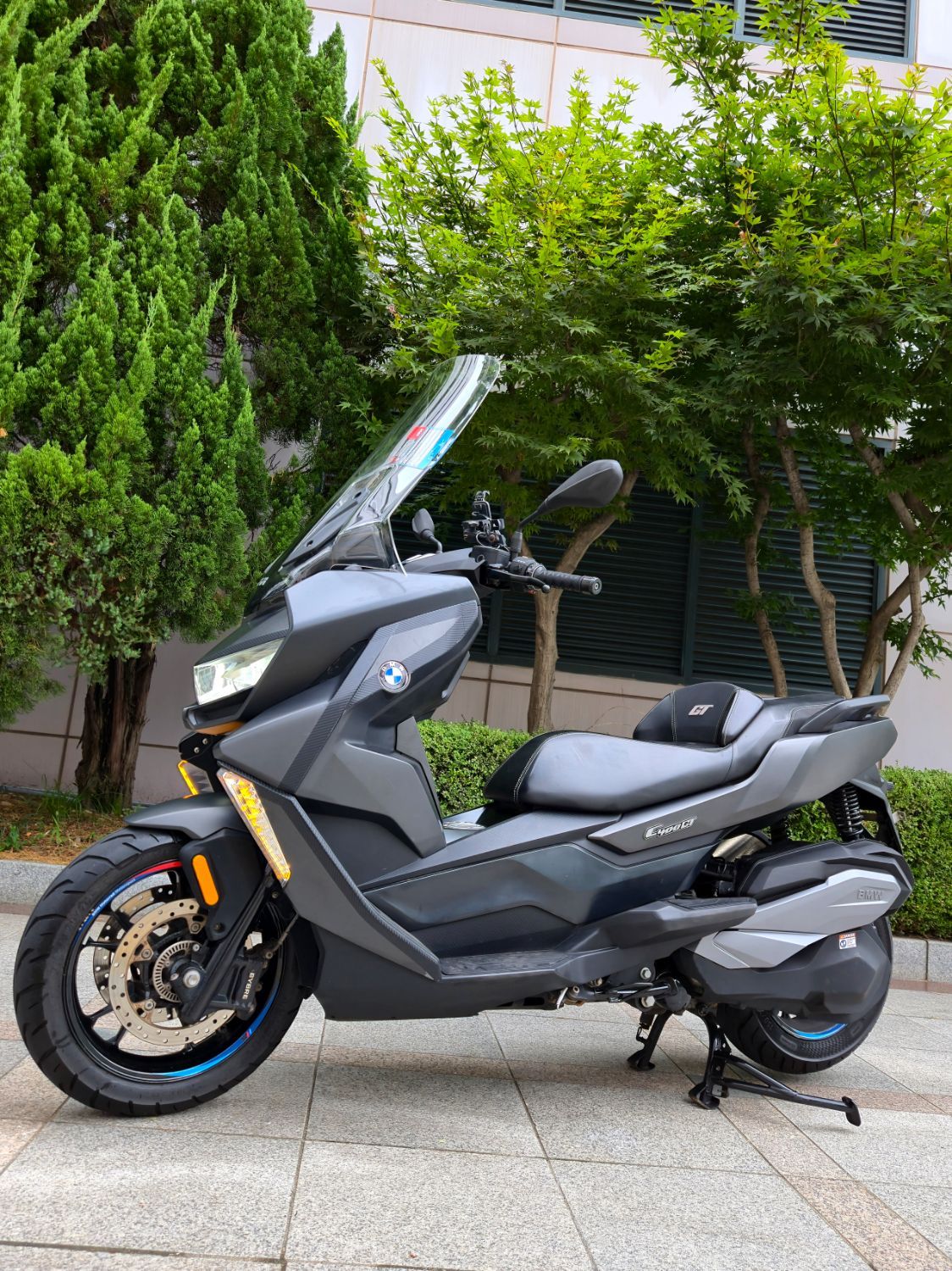 BMW C 400 GT more