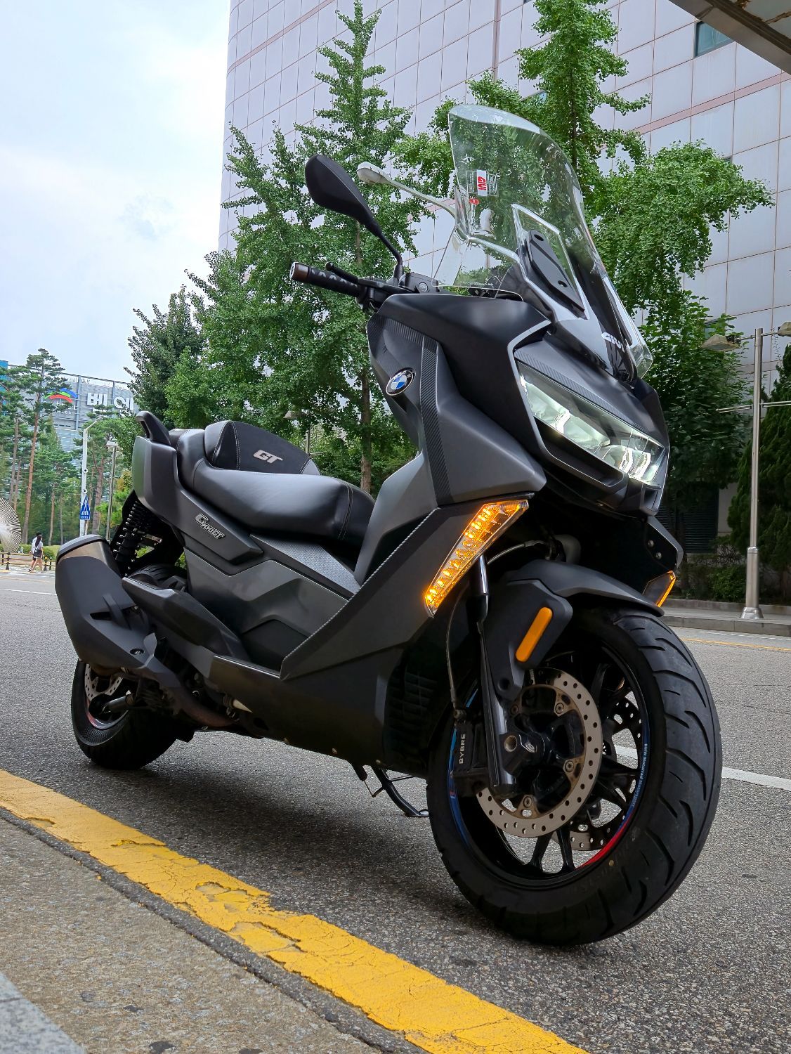 BMW C 400 GT thumb 2