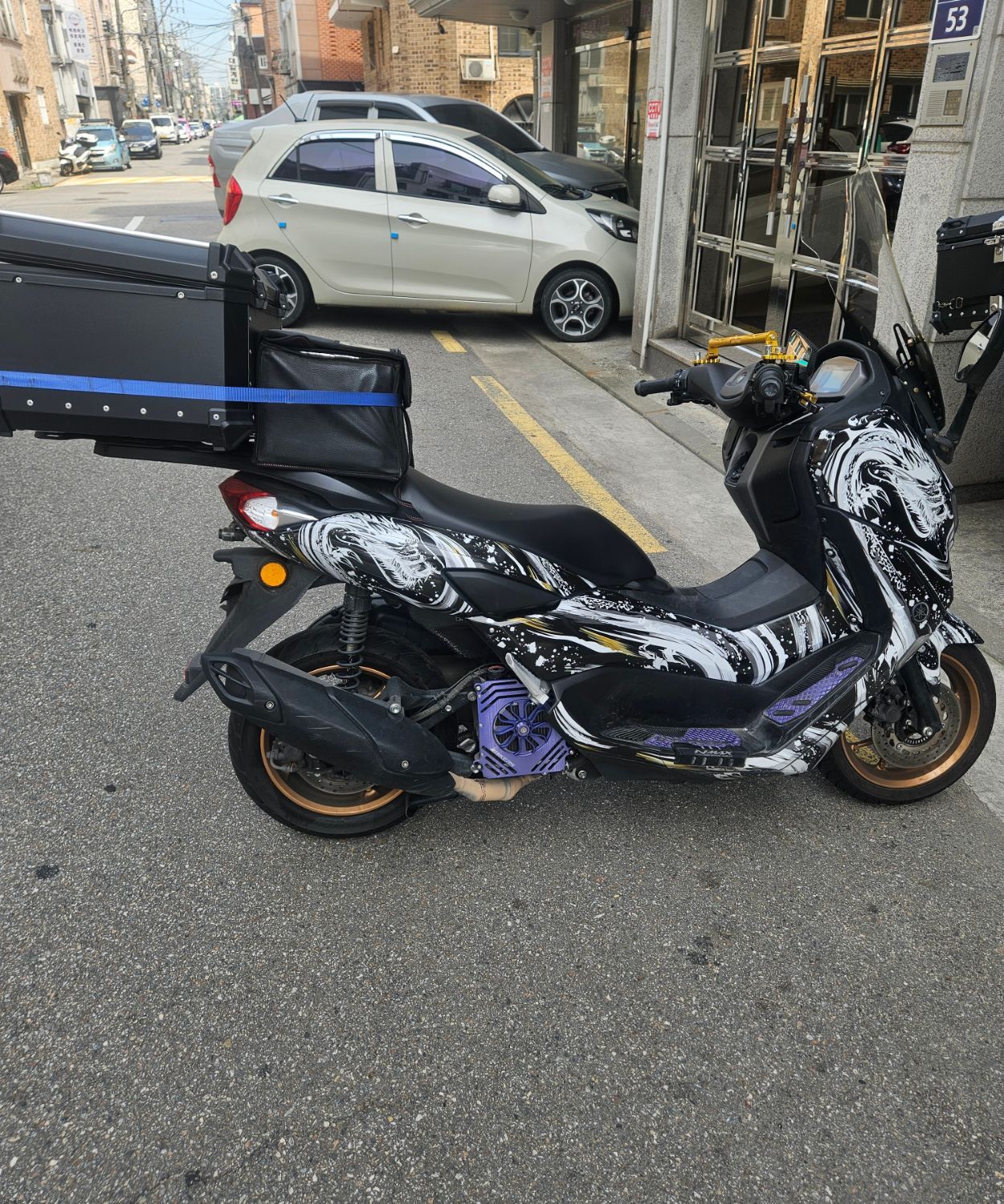 야마하 NMAX 155 more