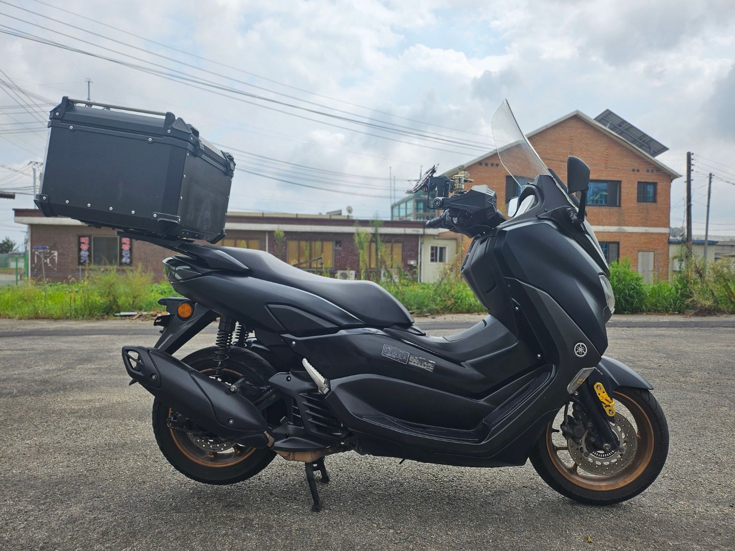 야마하 NMAX 155 thumb 2