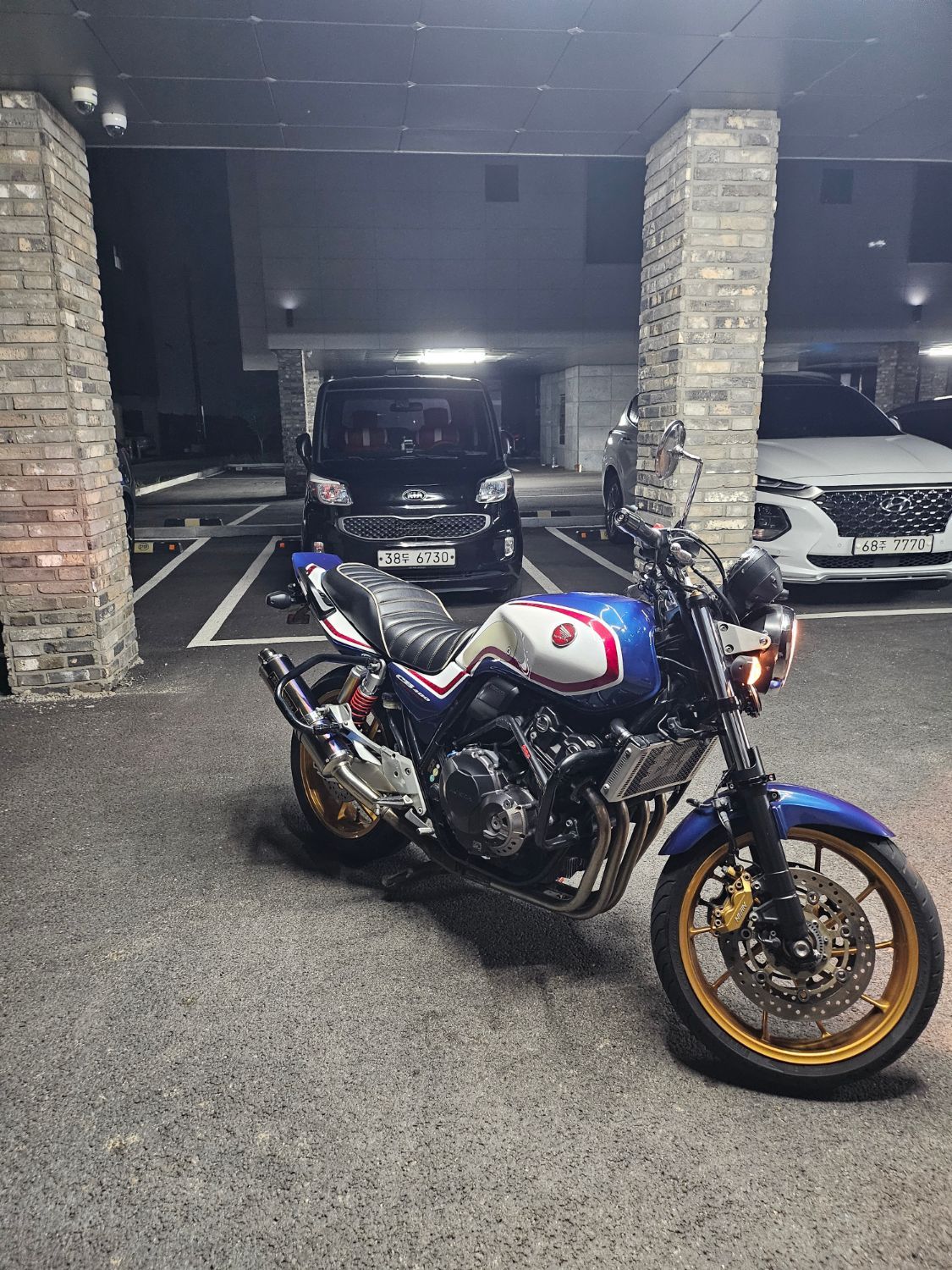 혼다 CB 400 REVO thumb 2