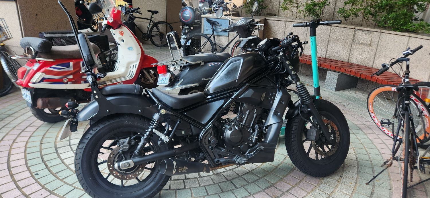 혼다 레블 300 thumb 2