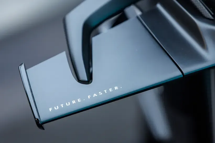 CFMoto V4 SR-RR future faster logo