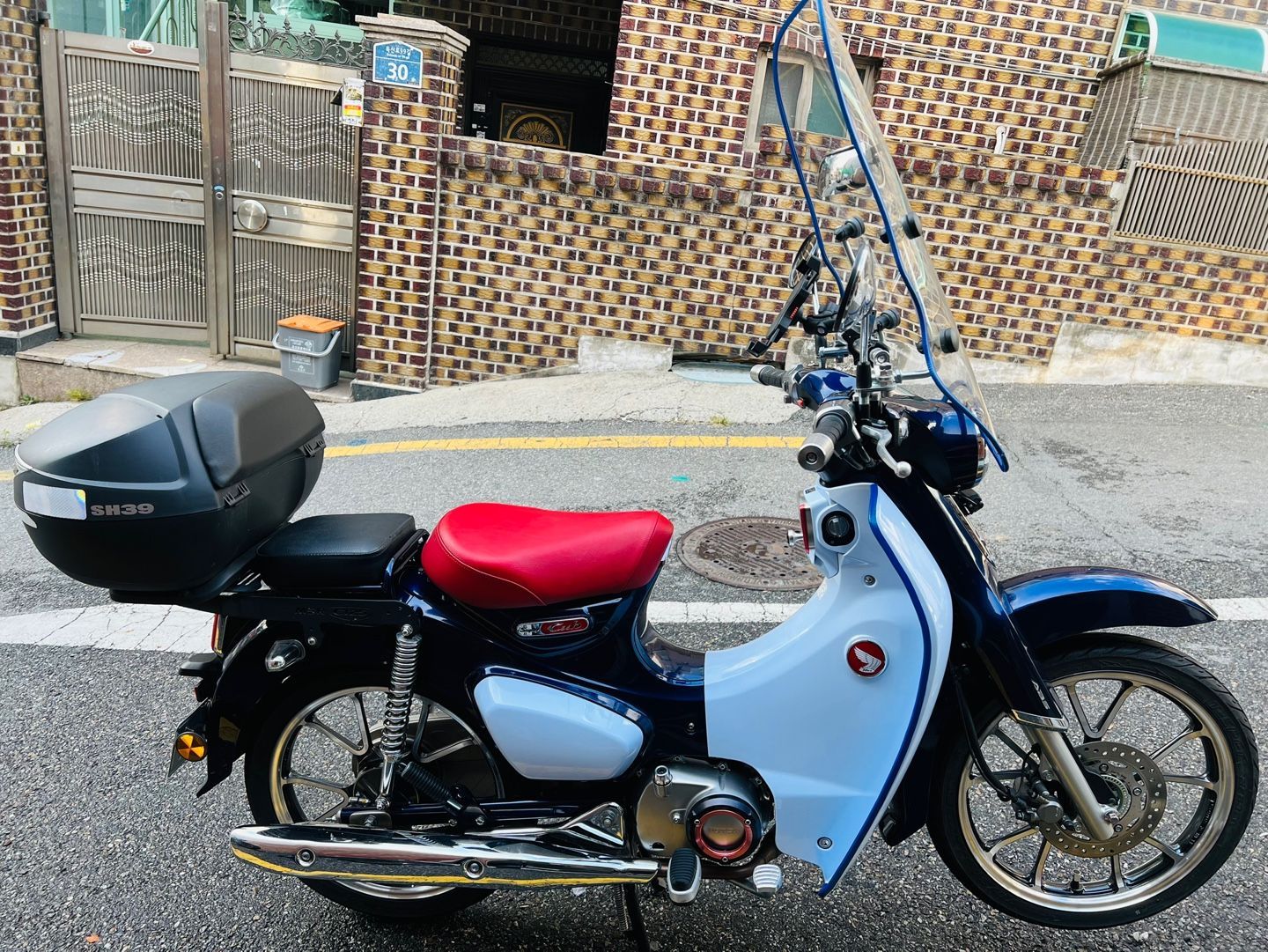 혼다 C 125 thumb 2