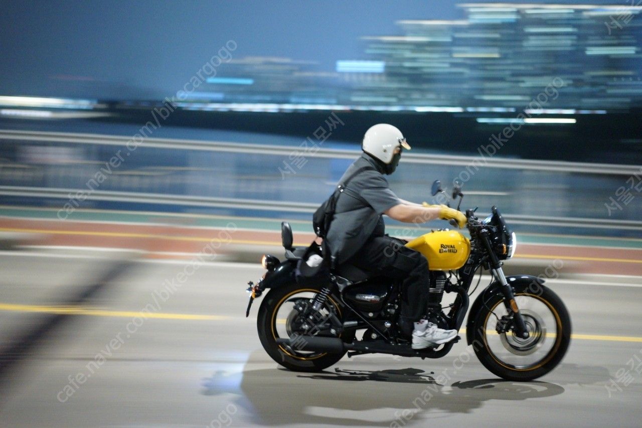 로얄엔필드 메테오 350 thumb 2