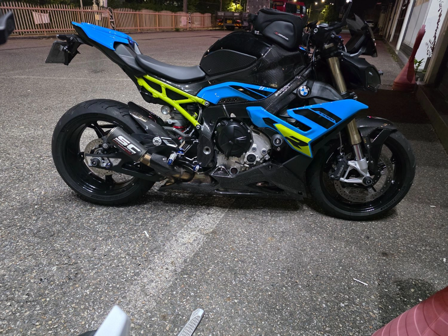 BMW S 1000 R 2025 블루