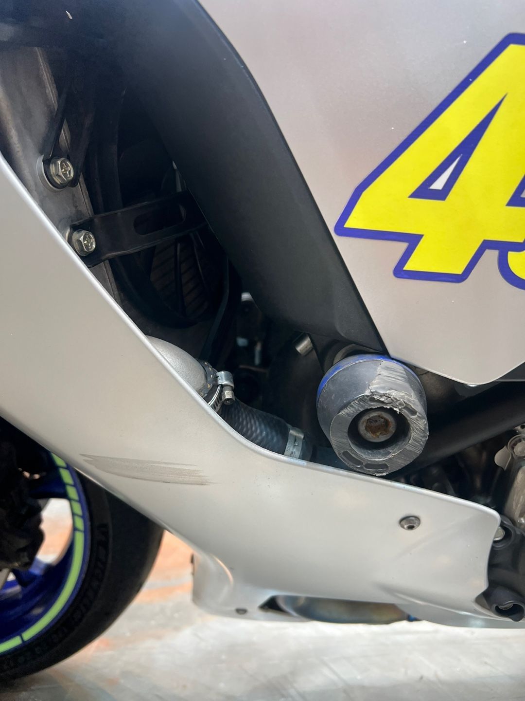 야마하 YZF R1 2015 블루 사진 5
