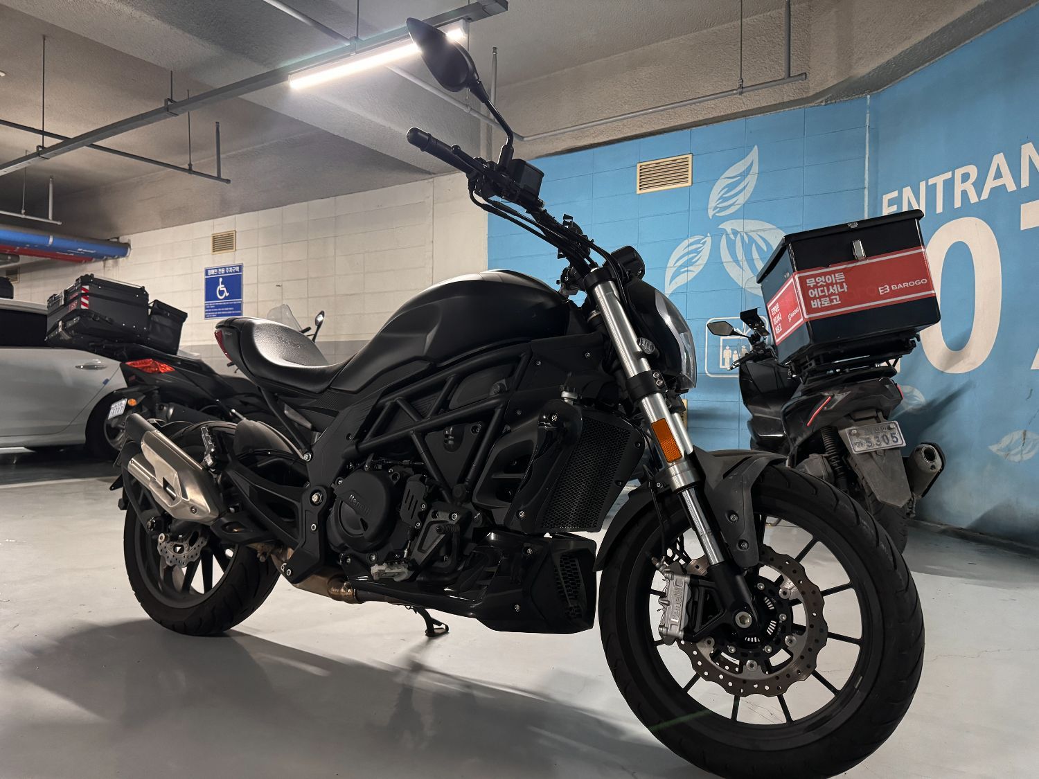 베넬리 502 C thumb 2