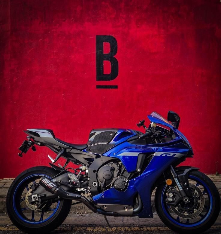 야마하 YZF R1 main