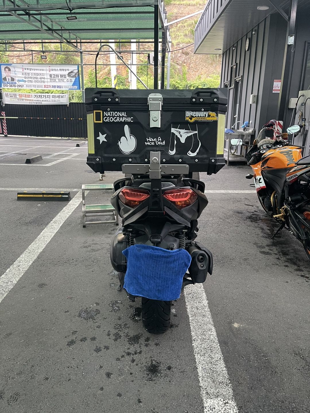 야마하 XMAX 300 ABS more