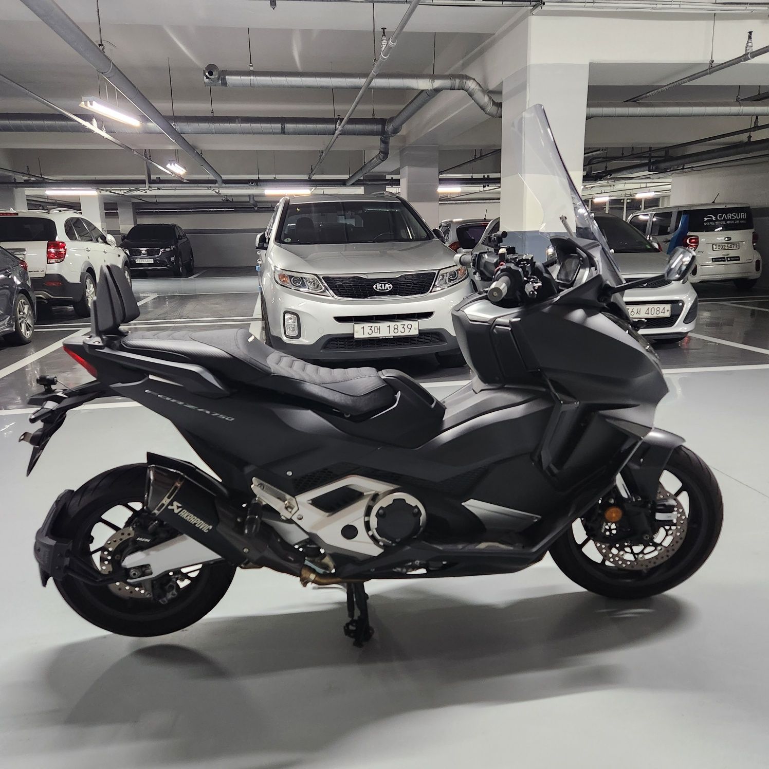 혼다 포르자 750 more