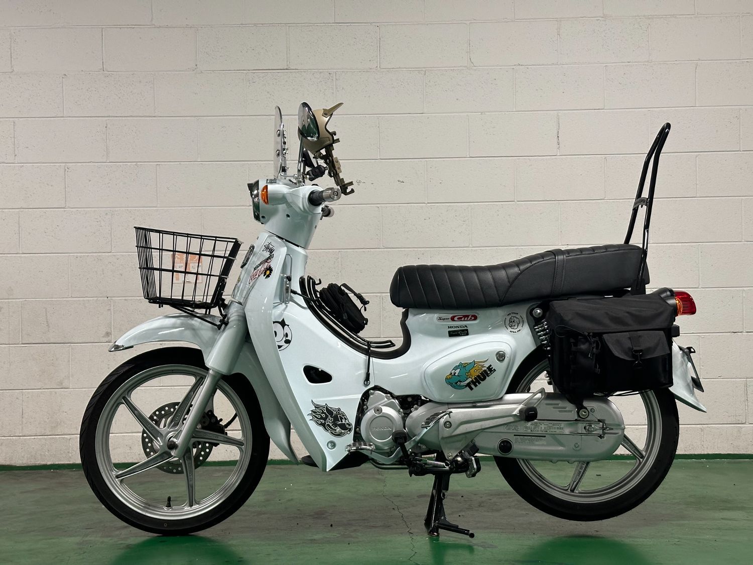 혼다 슈퍼 커브 110 more