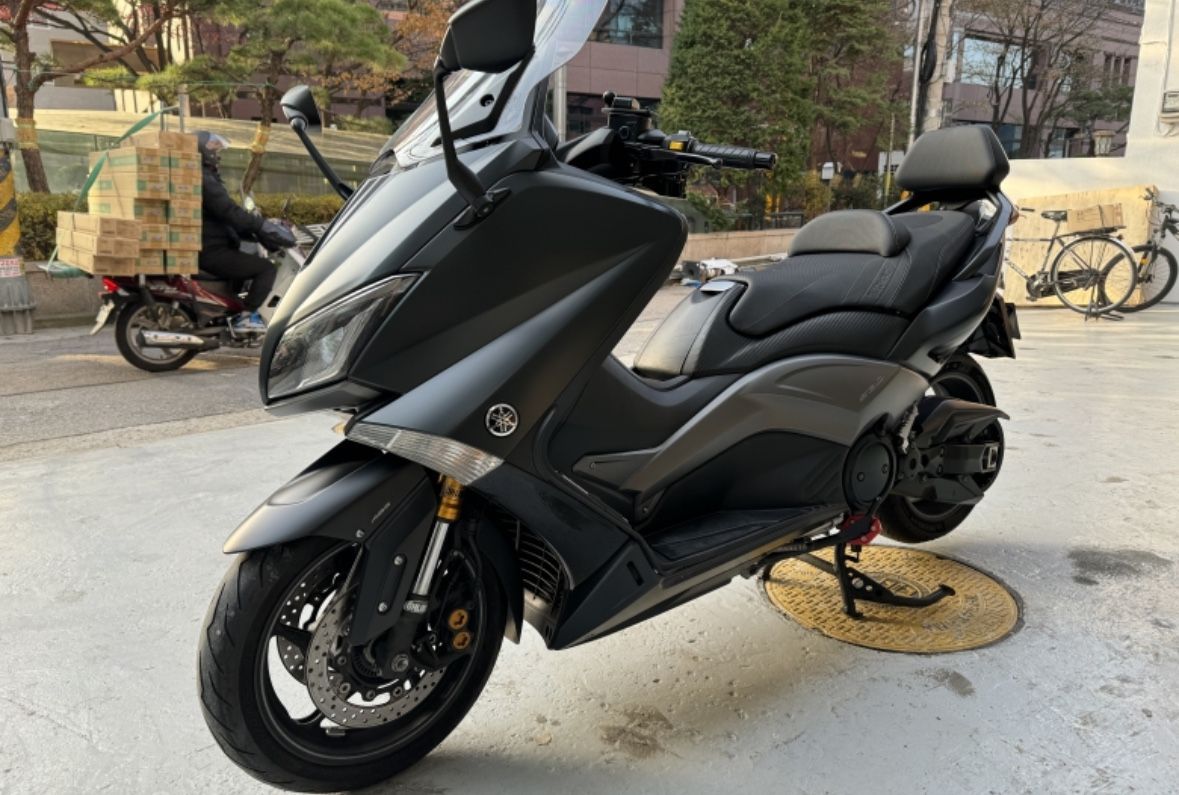 야마하 TMAX 530 thumb 2