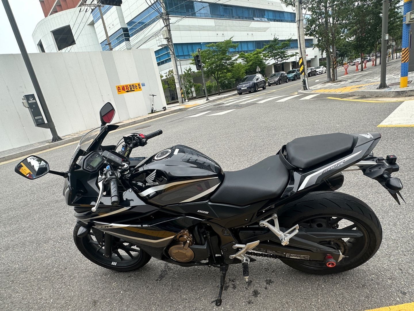 혼다 CBR 500 R more