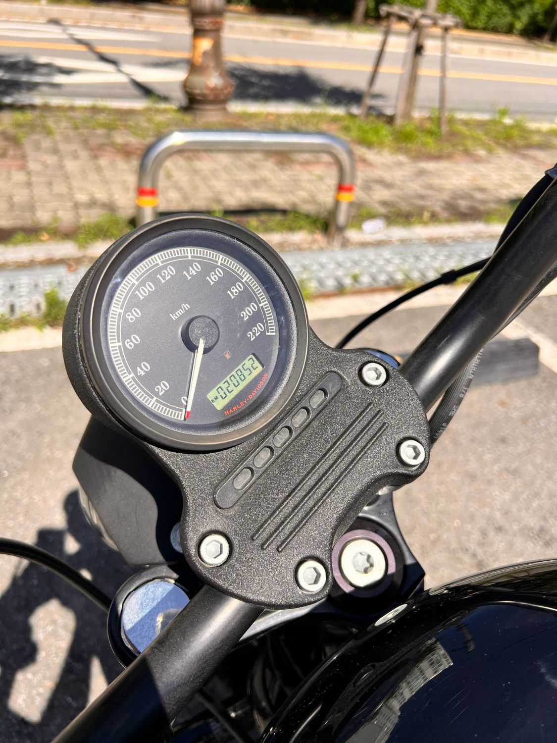 할리데이비슨 스포스터 1200 로우 more