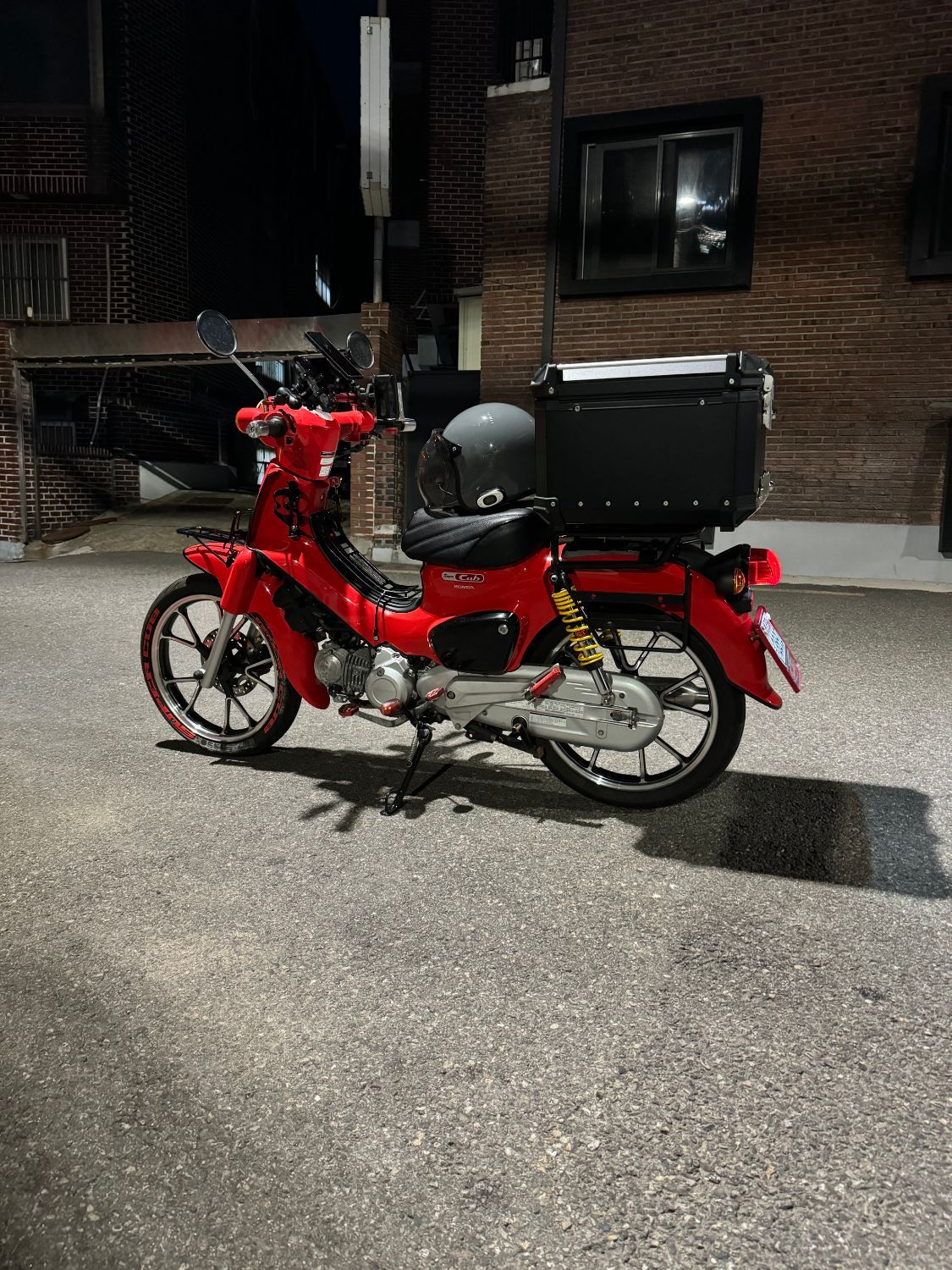 혼다 슈퍼 커브 110 thumb 2