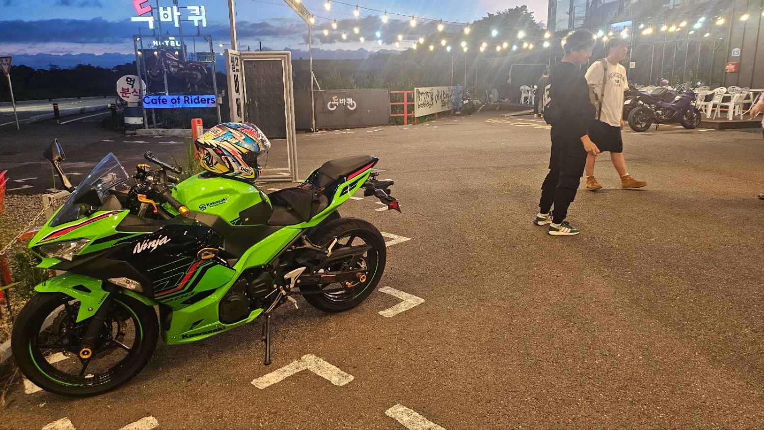 가와사키 닌자 400 ABS thumb 2