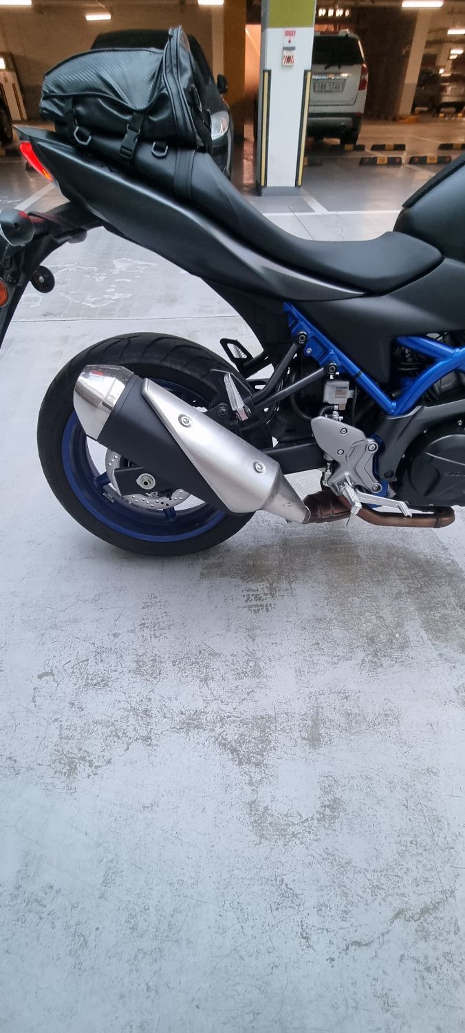 스즈키 SV 650 thumb 2