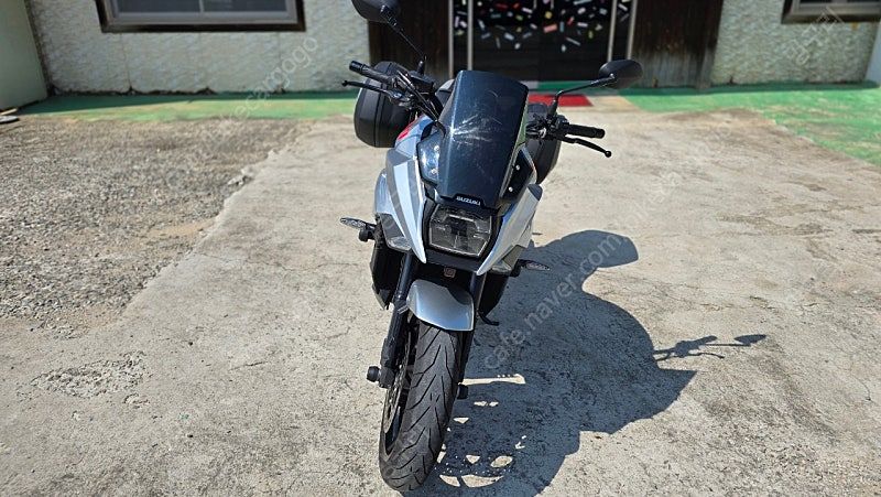 스즈키 카타나 1000 more