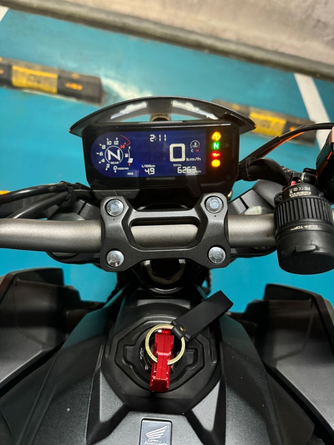 혼다 CB 650 R 2022 블랙 사진 7