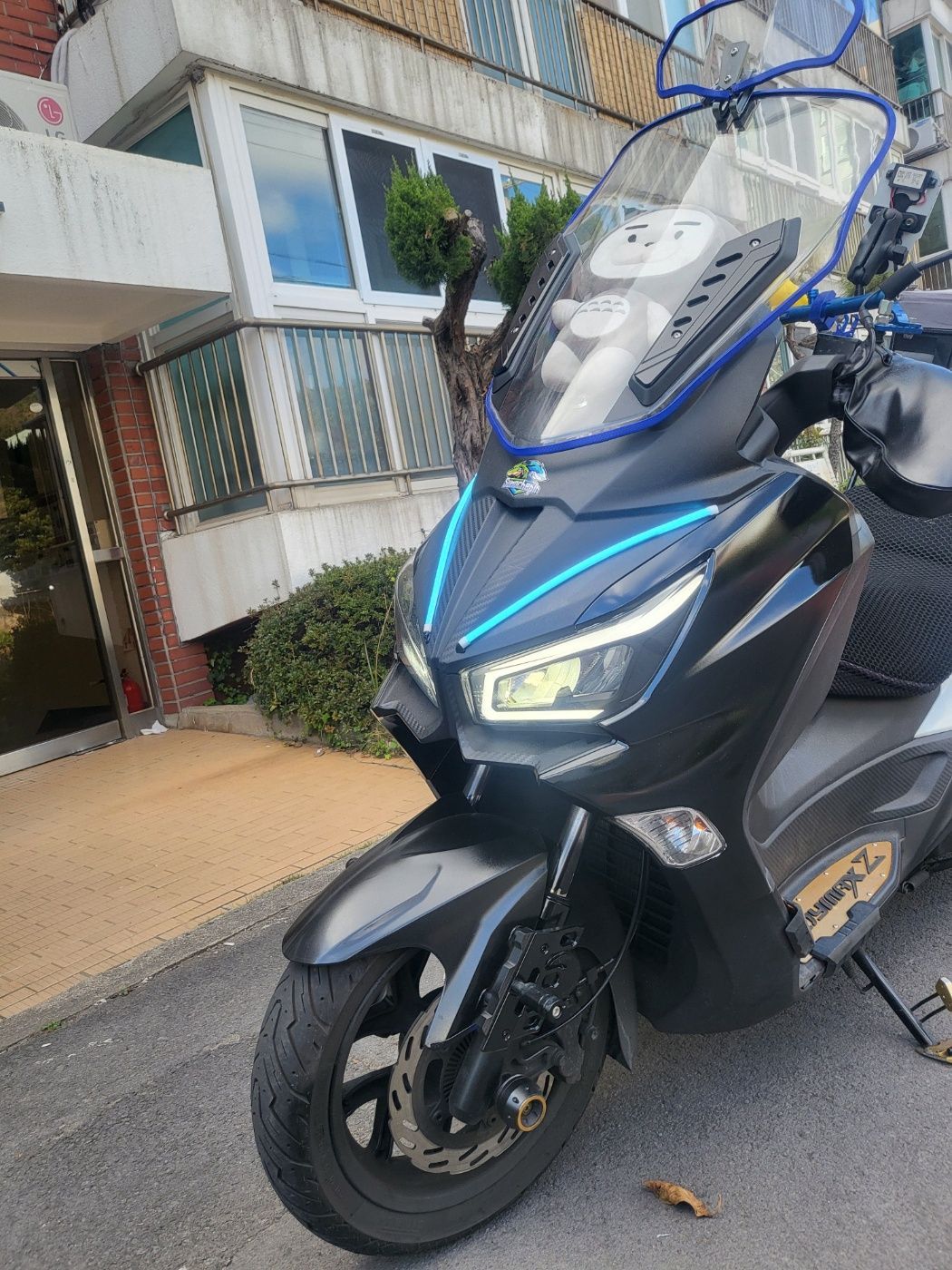 SYM 조이맥스 Z 300 플러스 ABS more