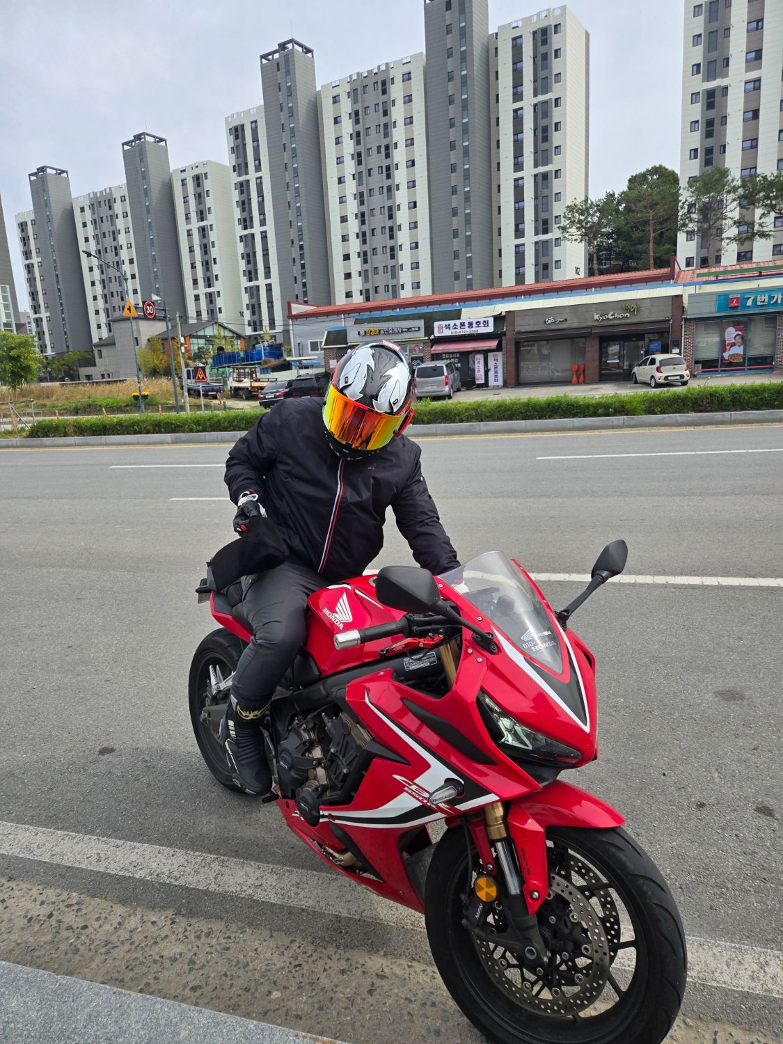 혼다 CBR 650 R MT 2019 사진 1