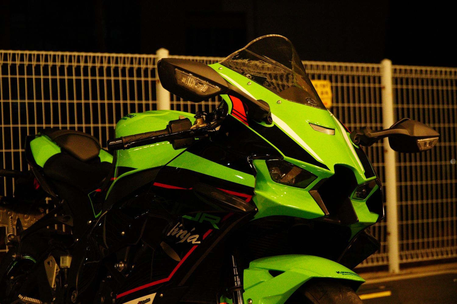 가와사키 닌자 ZX 10 R KRT 에디션 2021 그린 사진 2