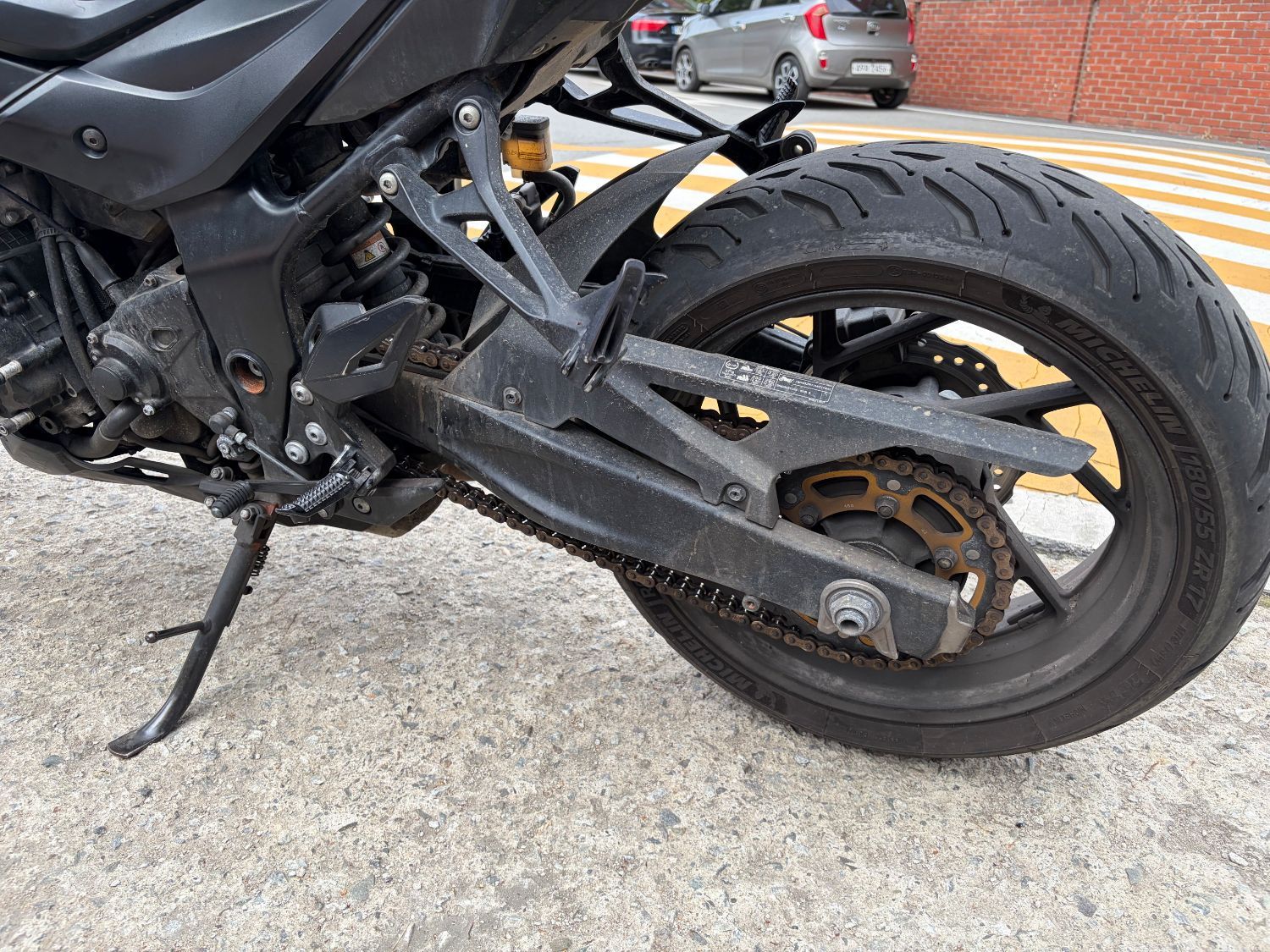 스즈키 GSX S 750 more