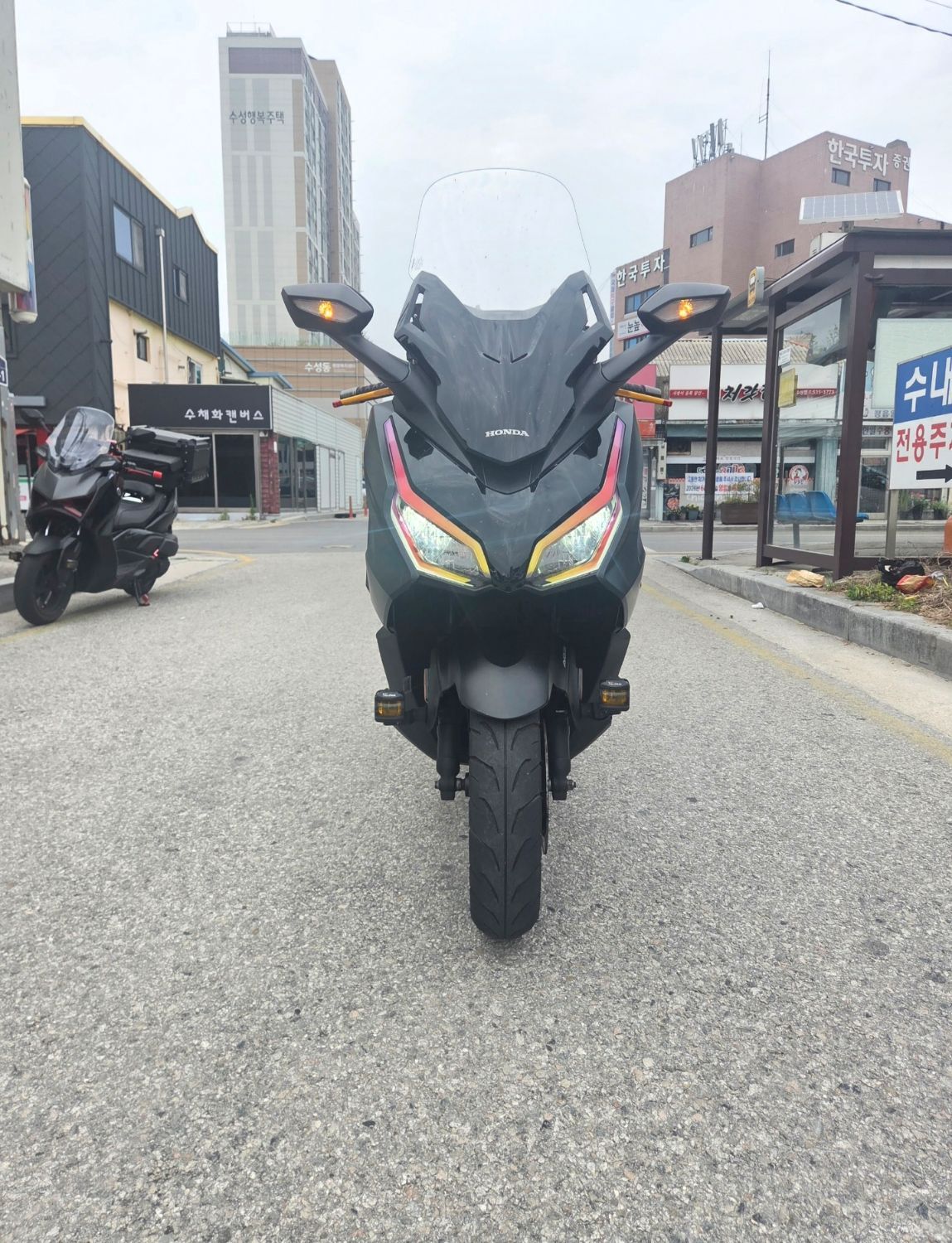 혼다 포르자 350 main