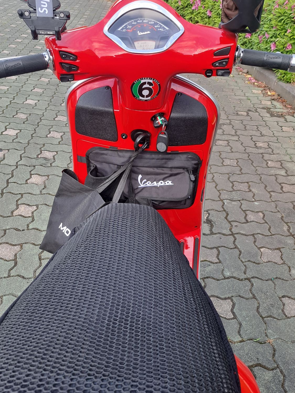 베스파 GTS 125 HPE more