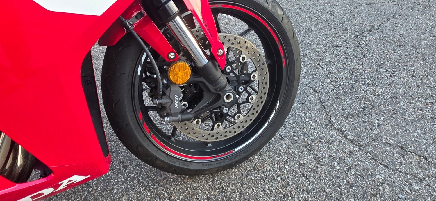 혼다 CBR 650 R E-CLUTCH main