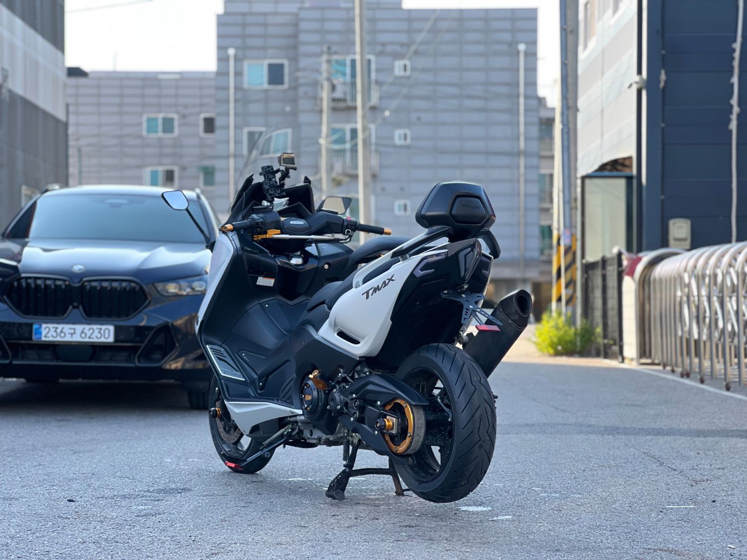 야마하 TMAX 530 more