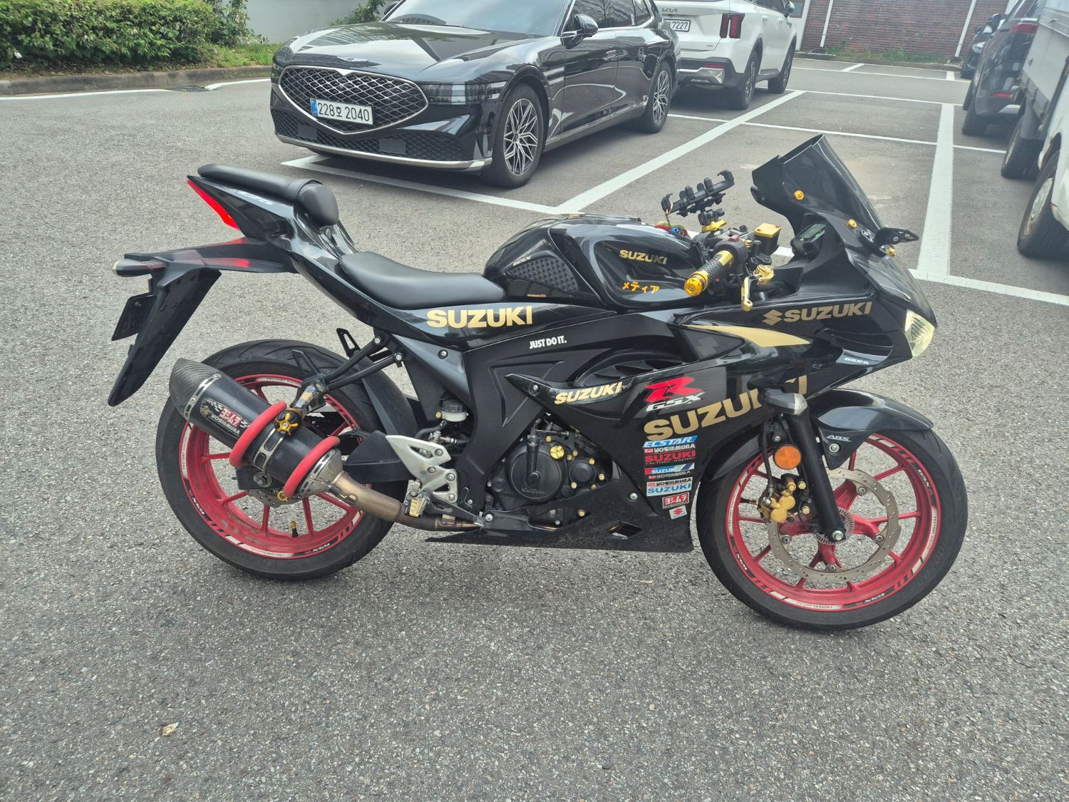 스즈키 GSX R 125 ABS thumb 2
