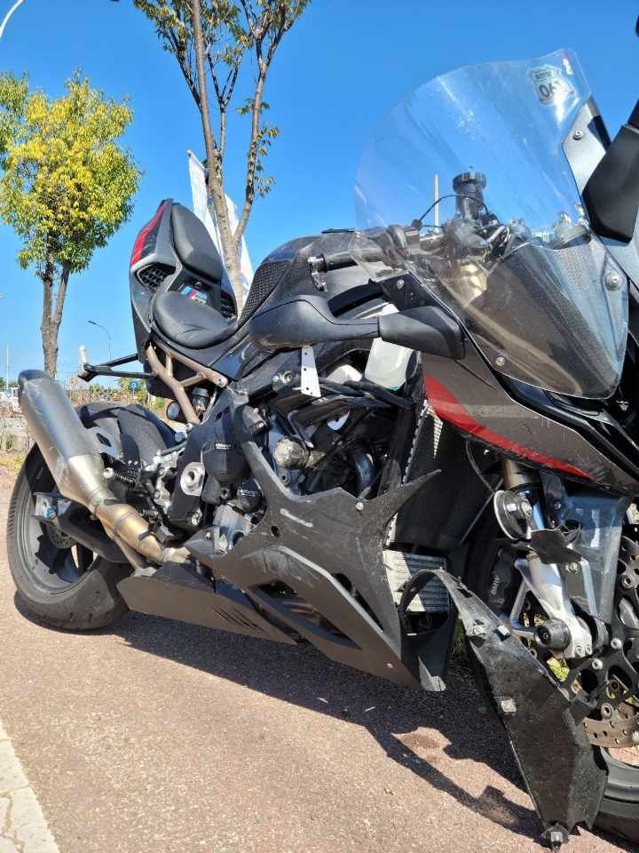 BMW S 1000 RR thumb 2
