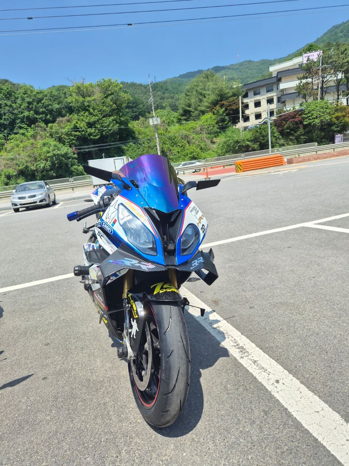 BMW S 1000 RR more
