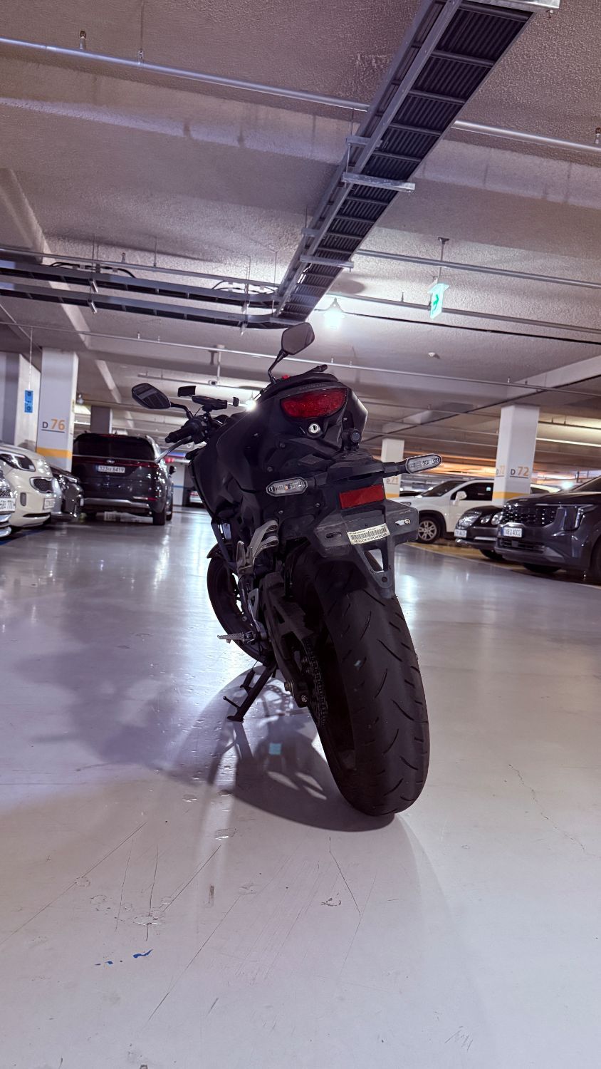 혼다 CB 125 R thumb 2
