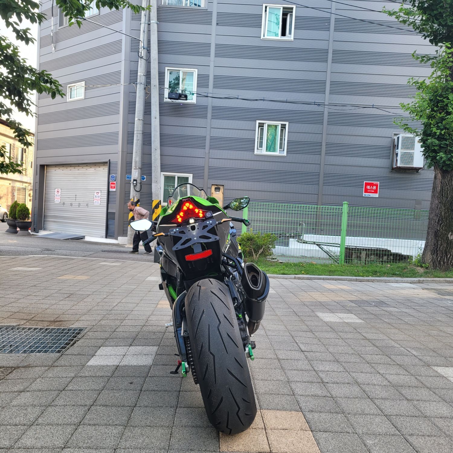 가와사키 닌자 ZX 10 R 2018 녹색 사진 6