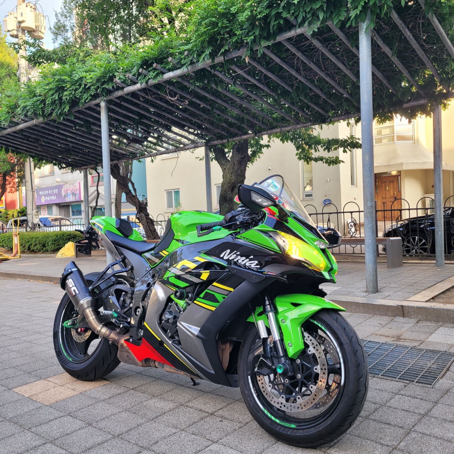 가와사키 닌자 ZX 10 R 2018 녹색 사진 2
