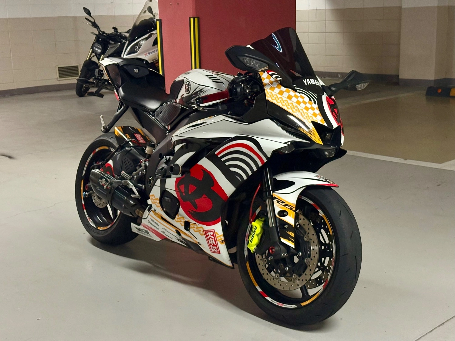 야마하 YZF R6