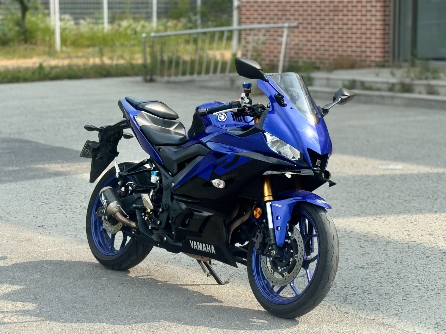 야마하 YZF R3 main