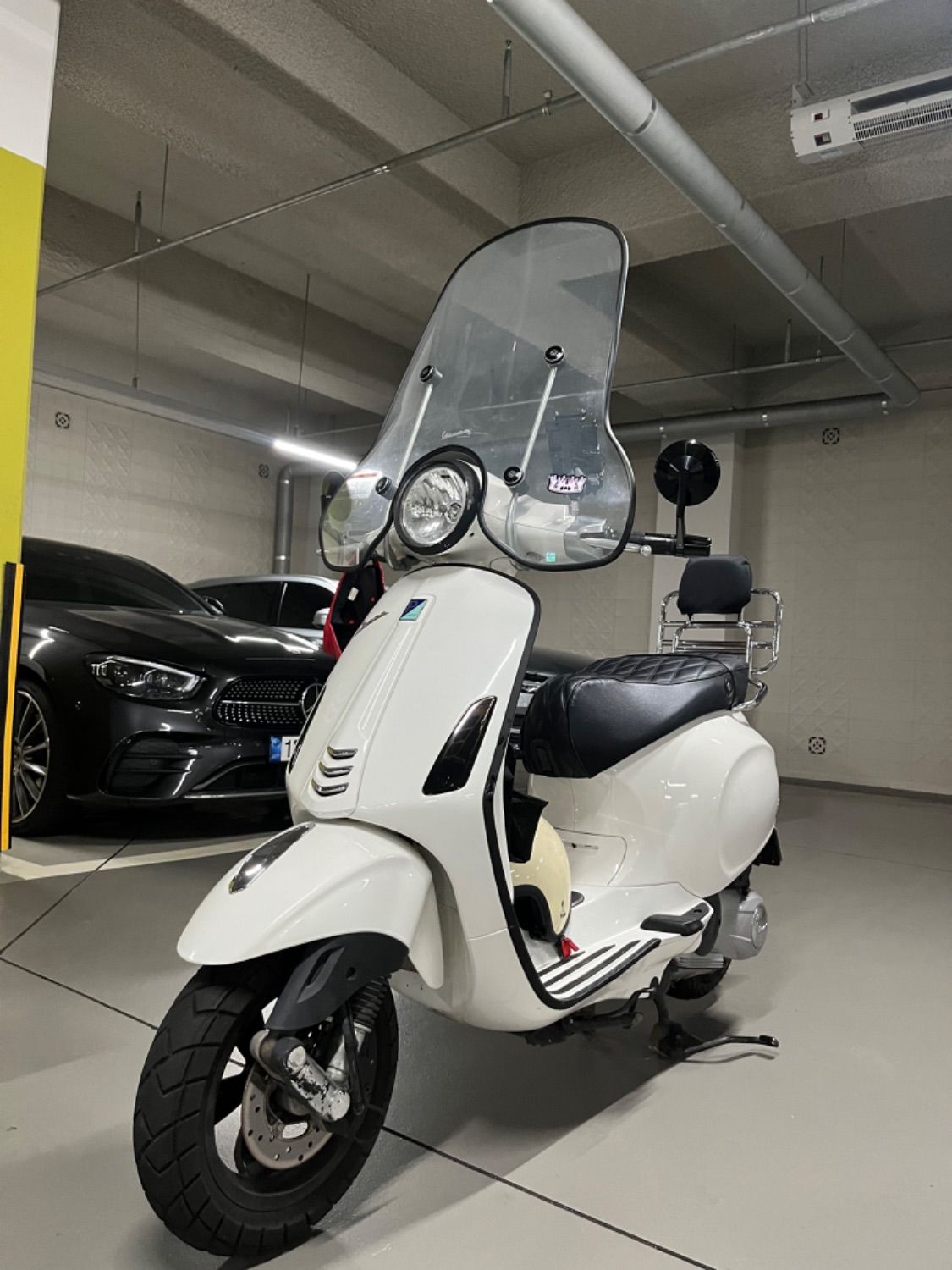 베스파 프리마베라 125 피크닉 에디션 main