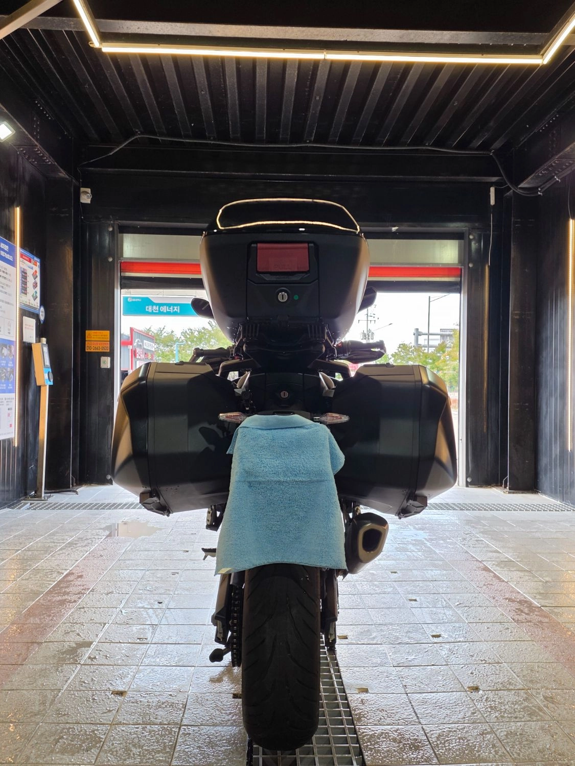 BMW S 1000 XR 2025 청록 사진 1