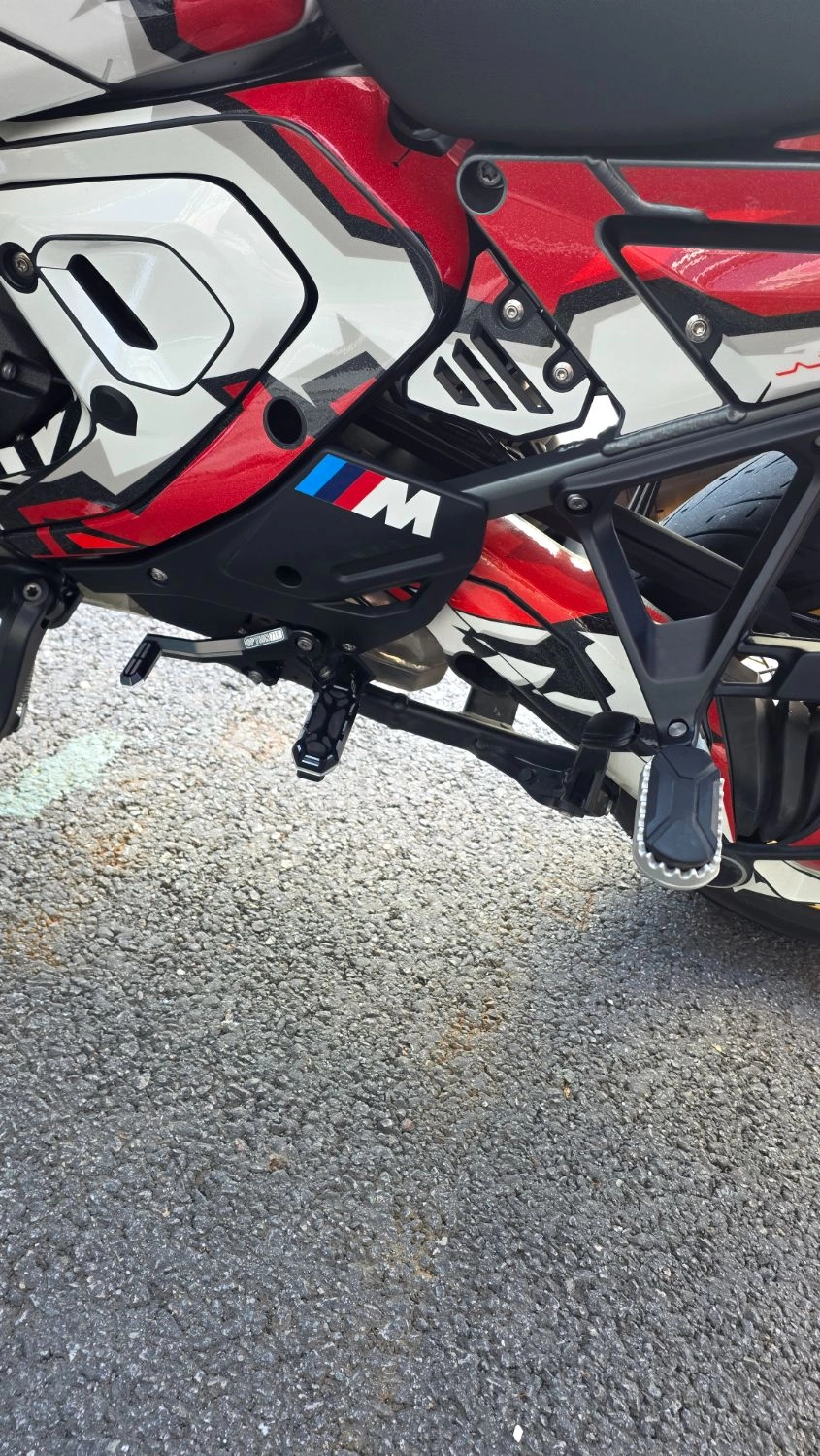 BMW R 1300 GS ADV 2025 레드 사진 2