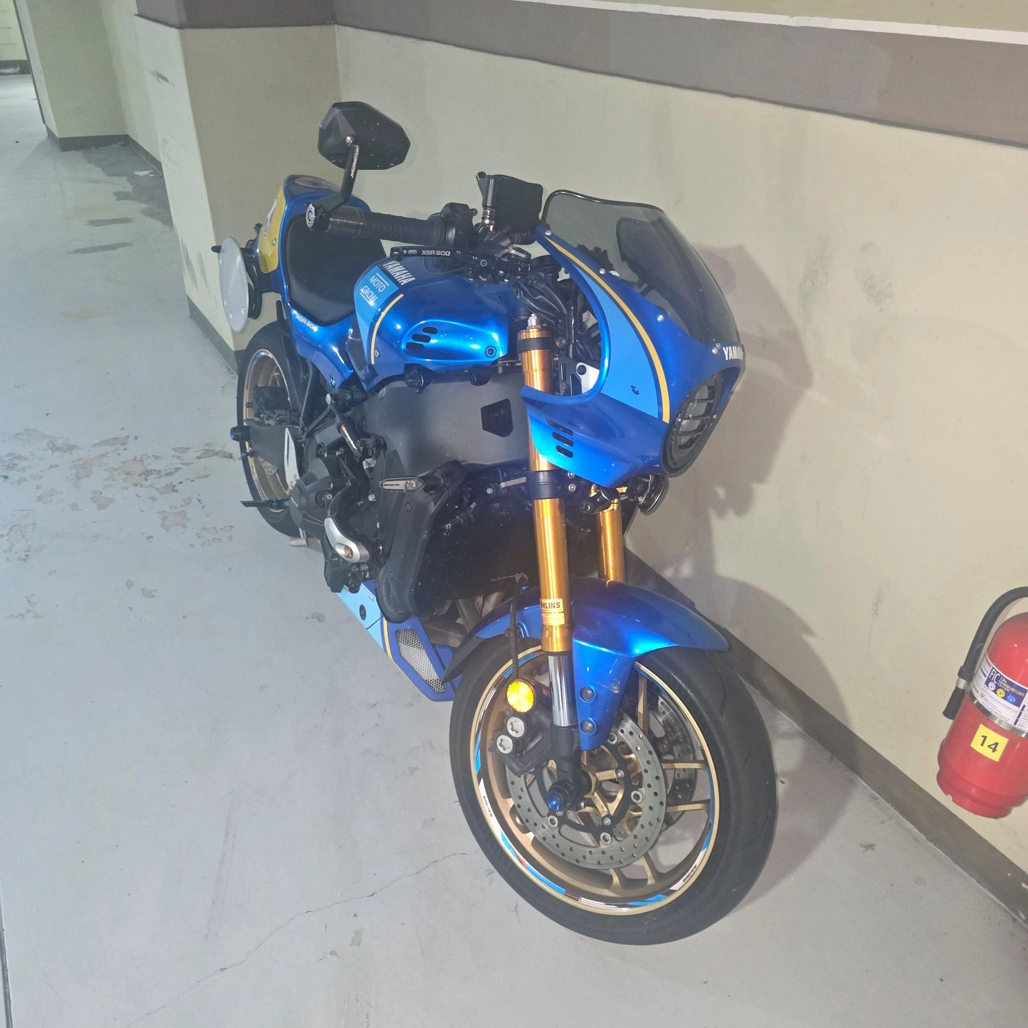 야마하 XSR 900 2022 블루