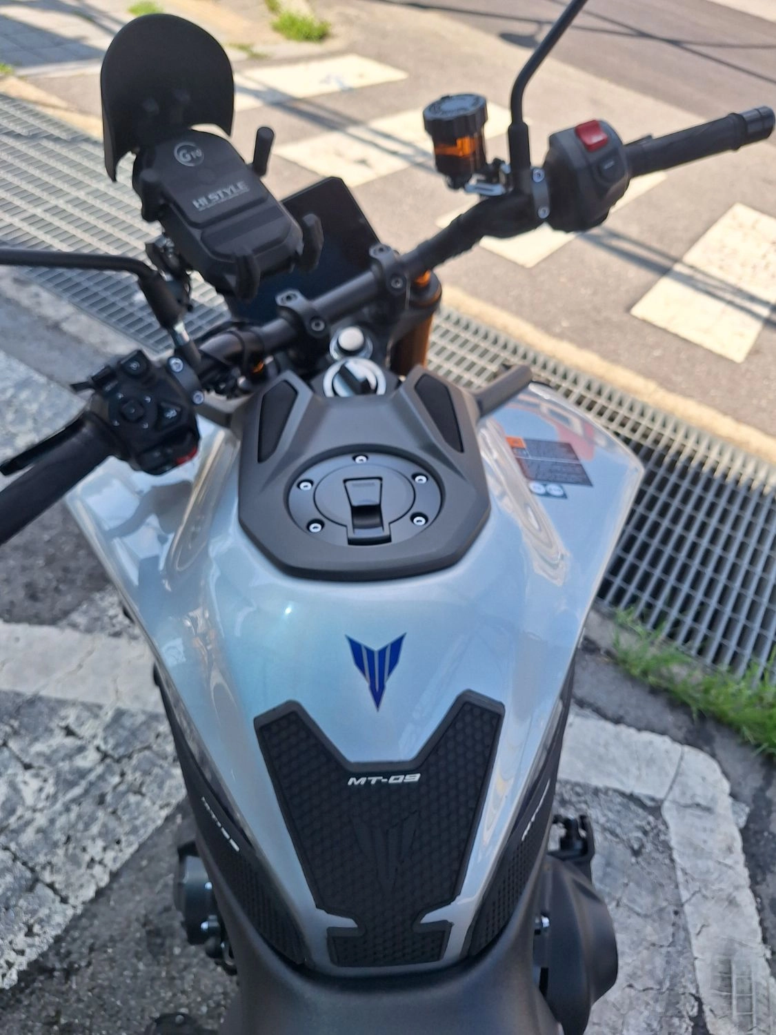 야마하 MT 09 SP 2024 블랙 사진 8